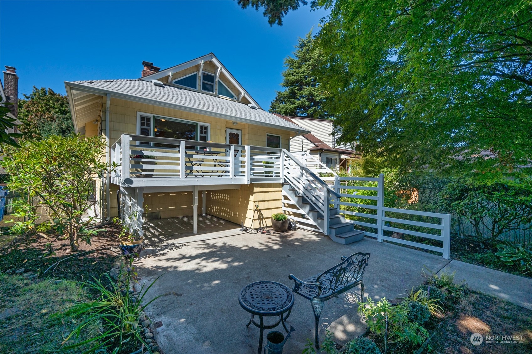 2450 4th Avenue W