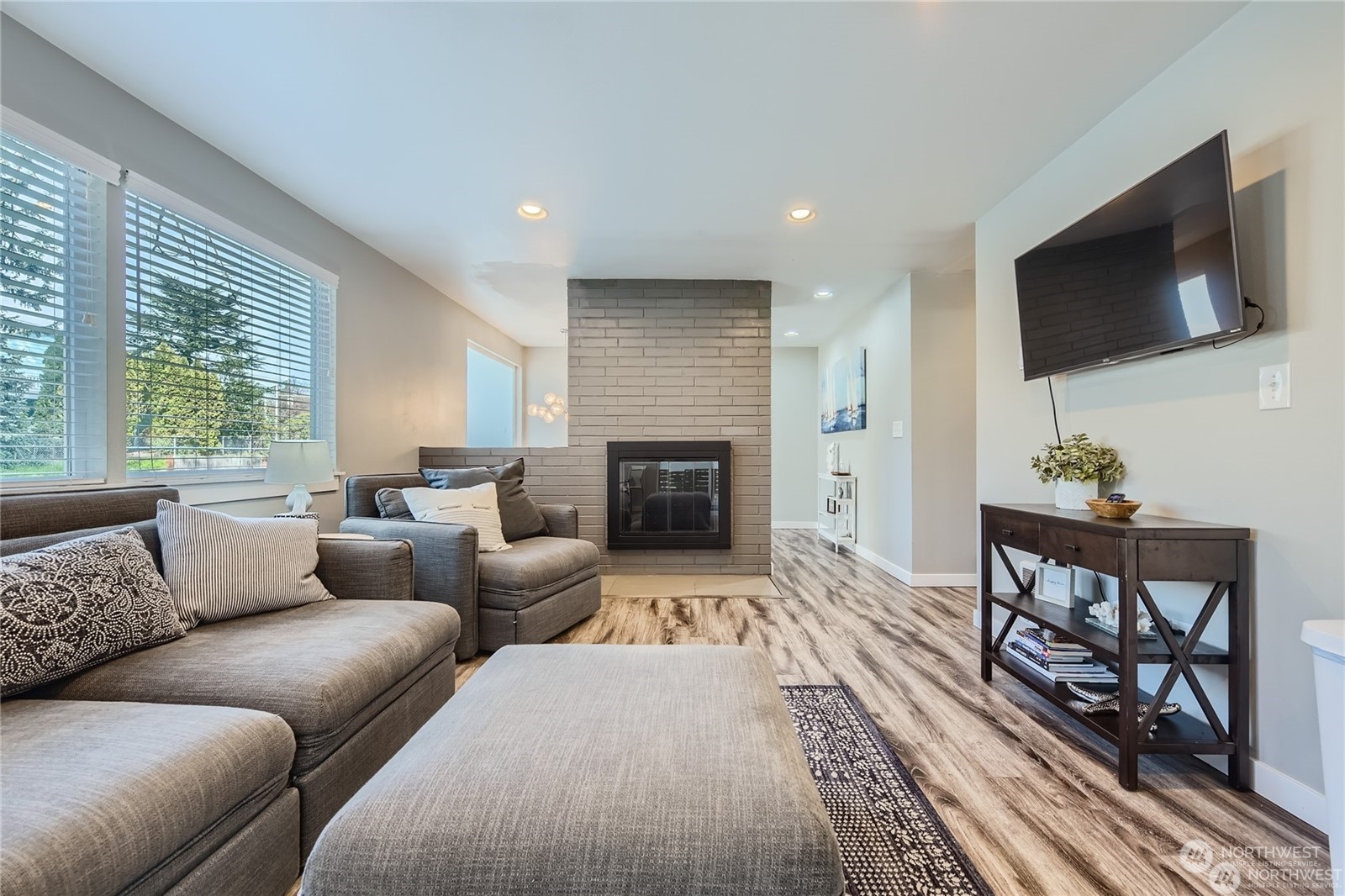 1045 NE 115th Street