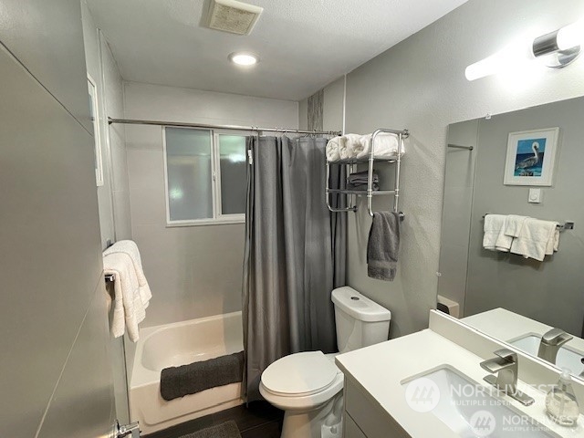 1045 NE 115th Street