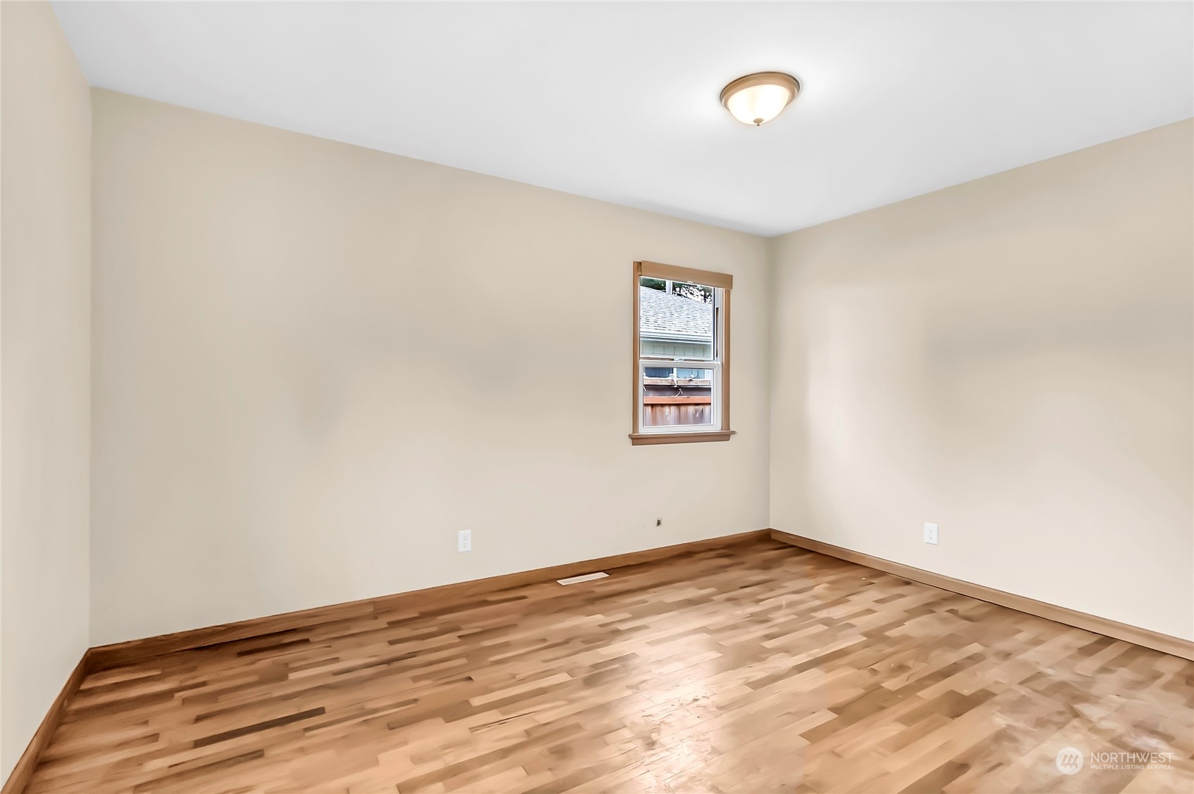 4605 S American Lake Boulevard