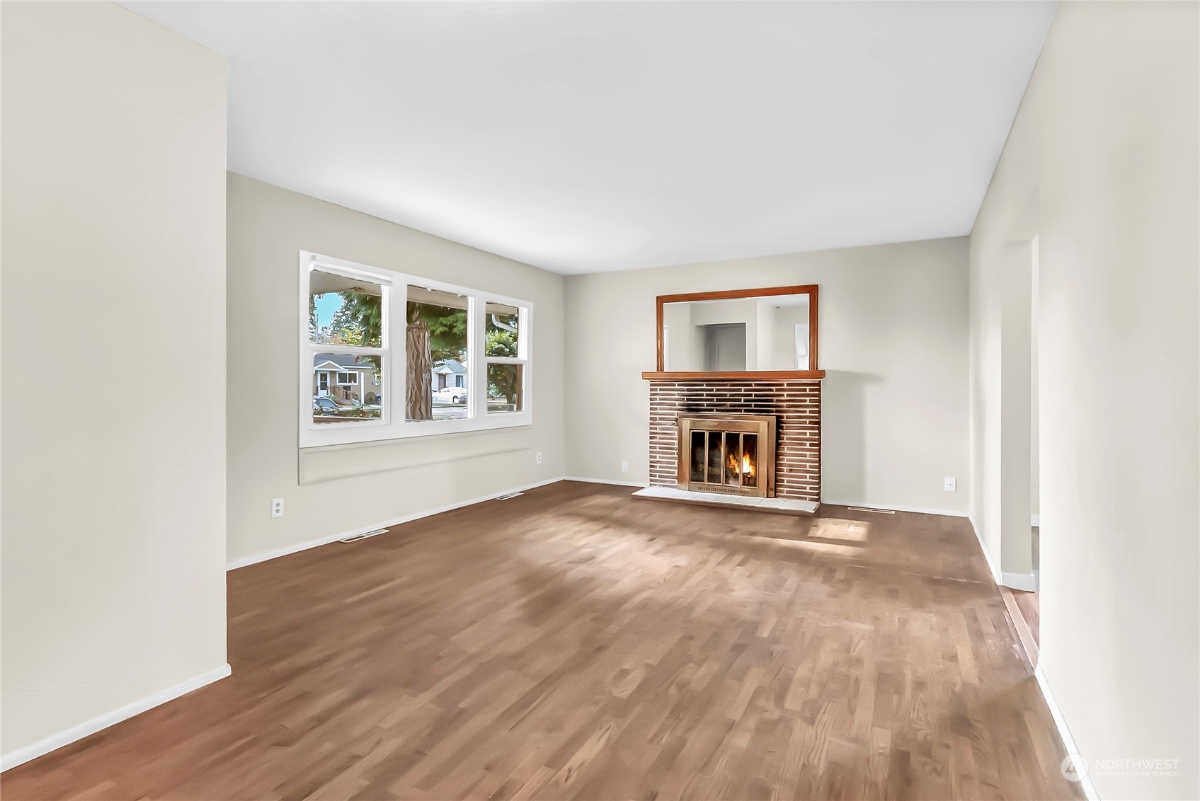 4605 S American Lake Boulevard