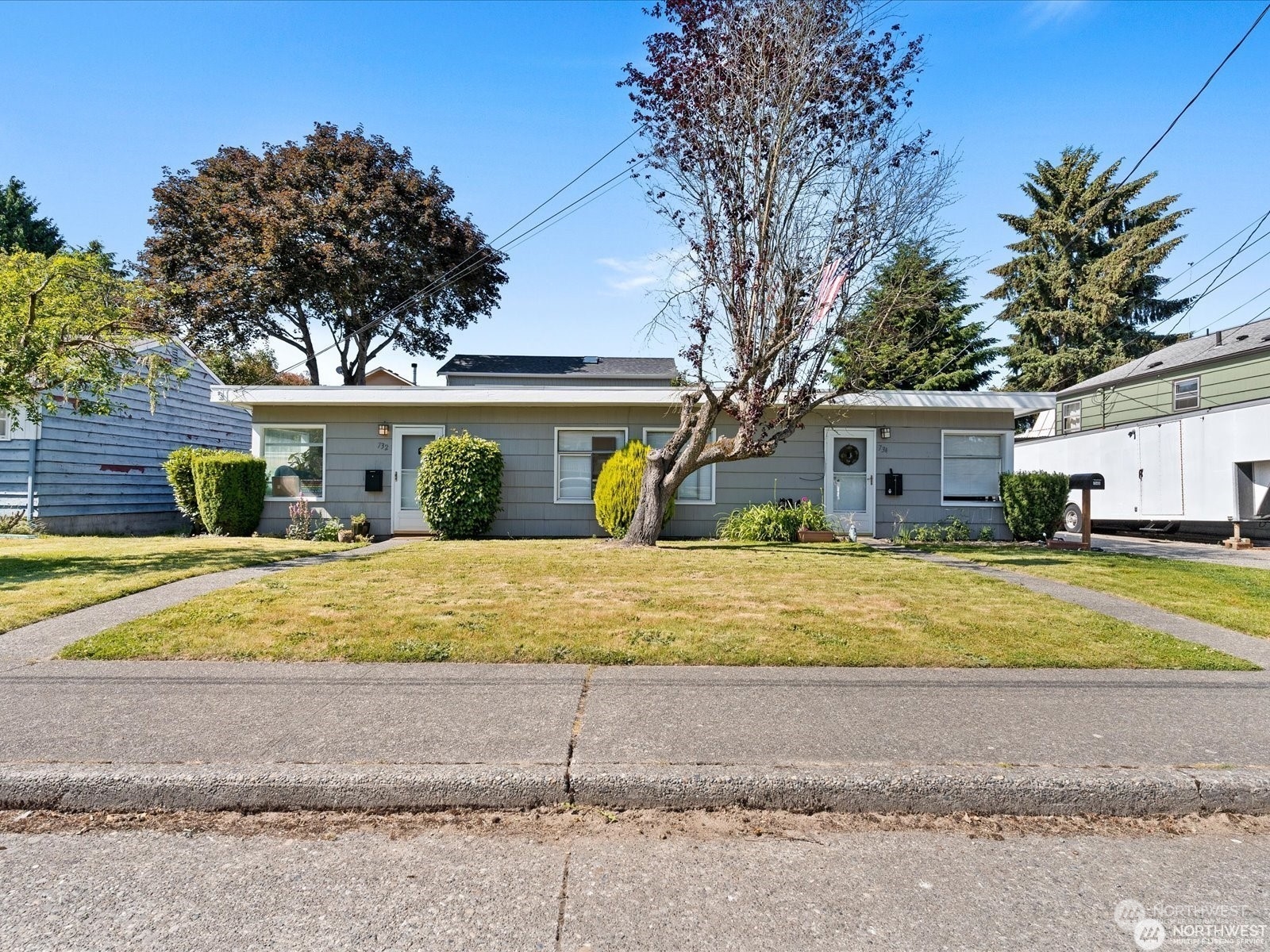 732 -734 N 91st