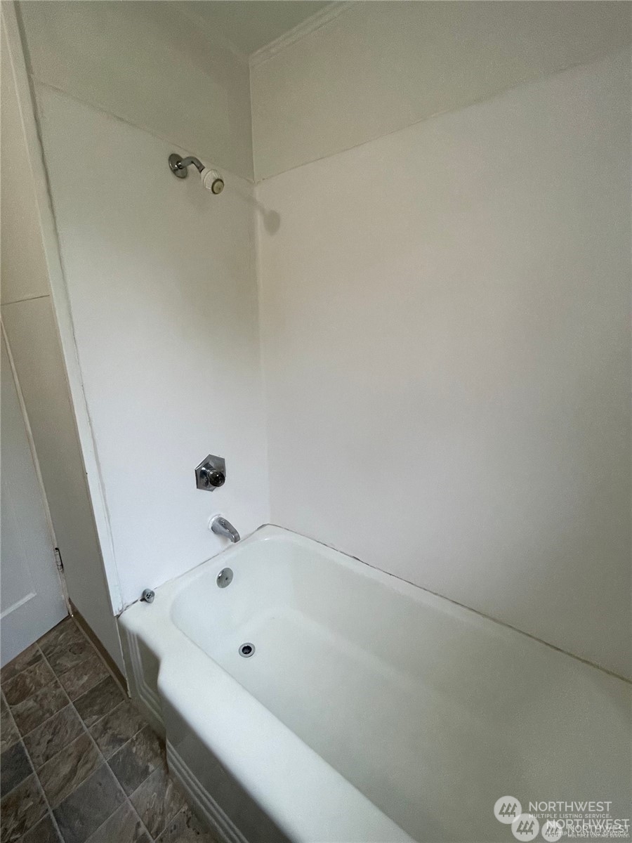 732 -734 N 91st