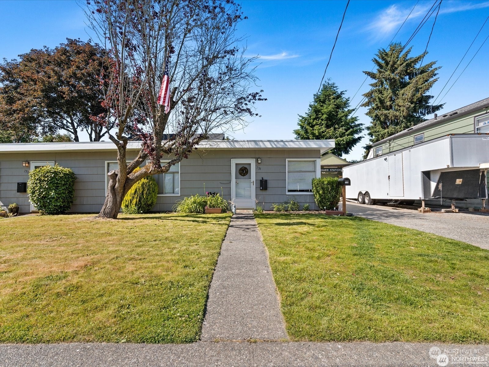 732 -734 N 91st