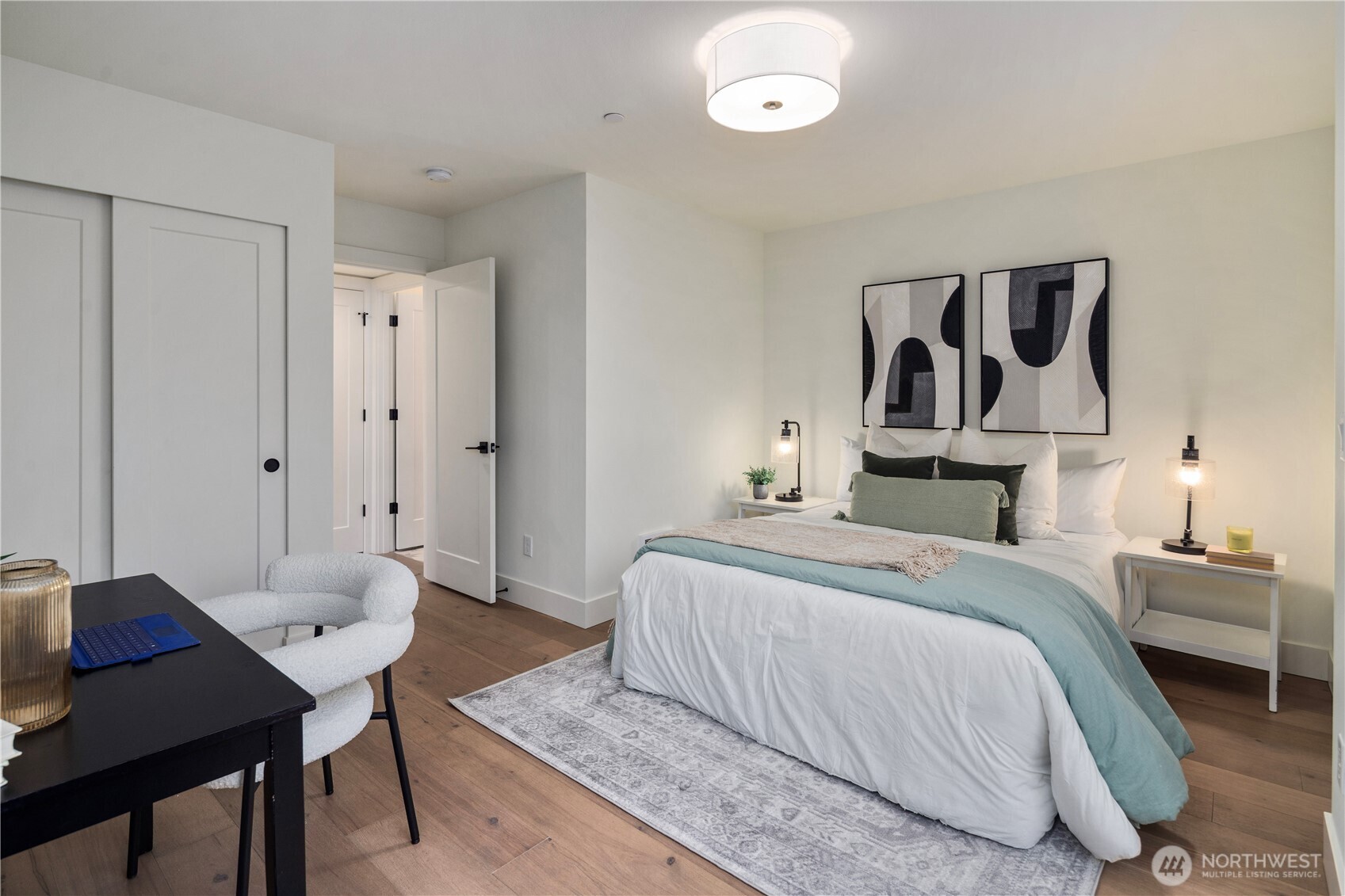 932 27th Avenue Unit: B