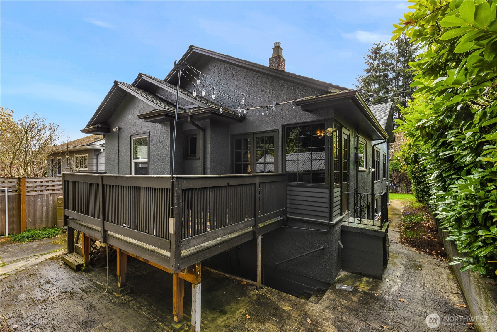 1302 N 77th Street