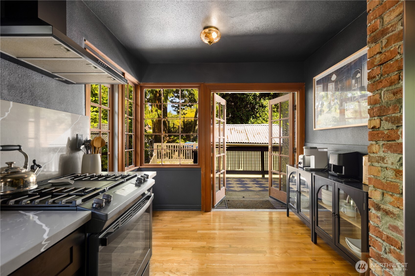 1302 N 77th Street