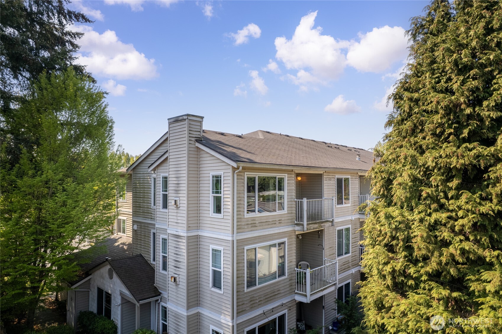 2009 196th Street SE Unit: E304