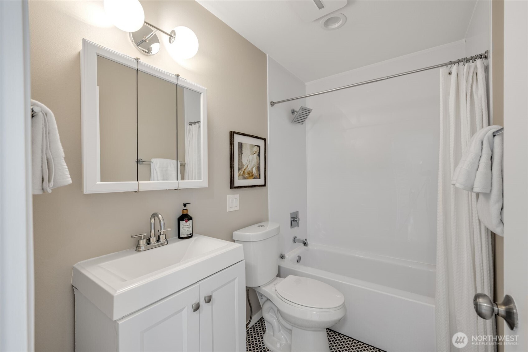2524 Boyer Avenue E Unit: 448
