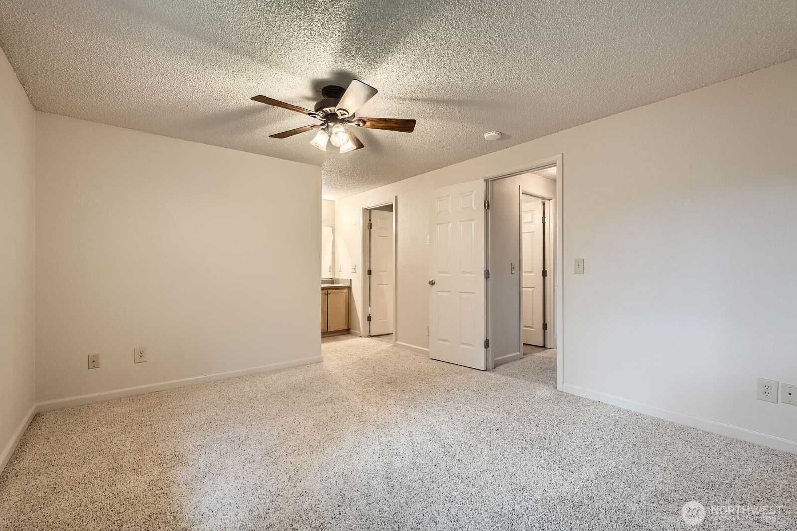 23723 12th Place S Unit: 2005