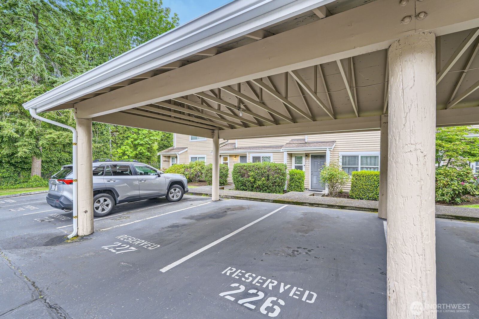 23723 12th Place S Unit: 2005