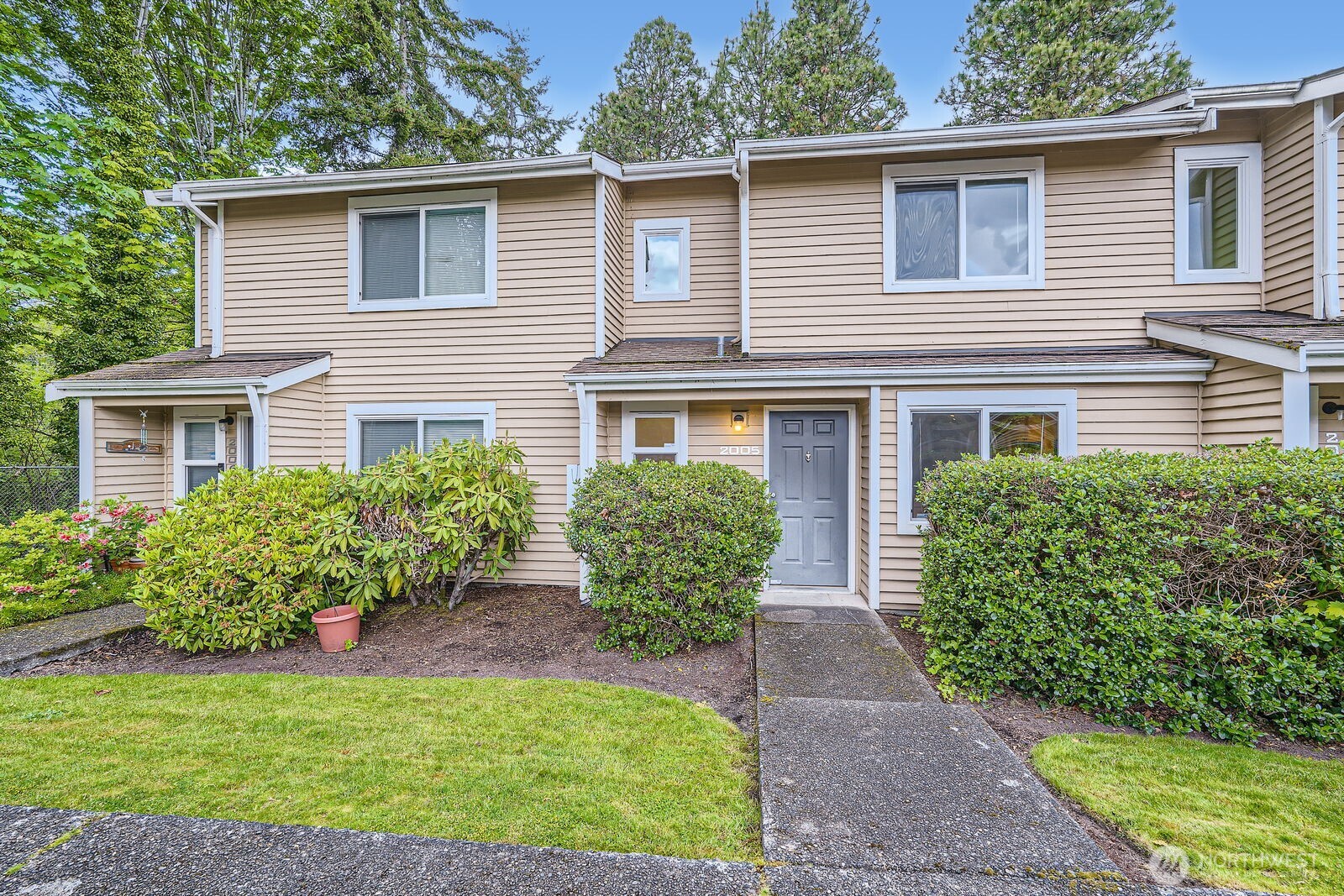 23723 12th Place S Unit: 2005