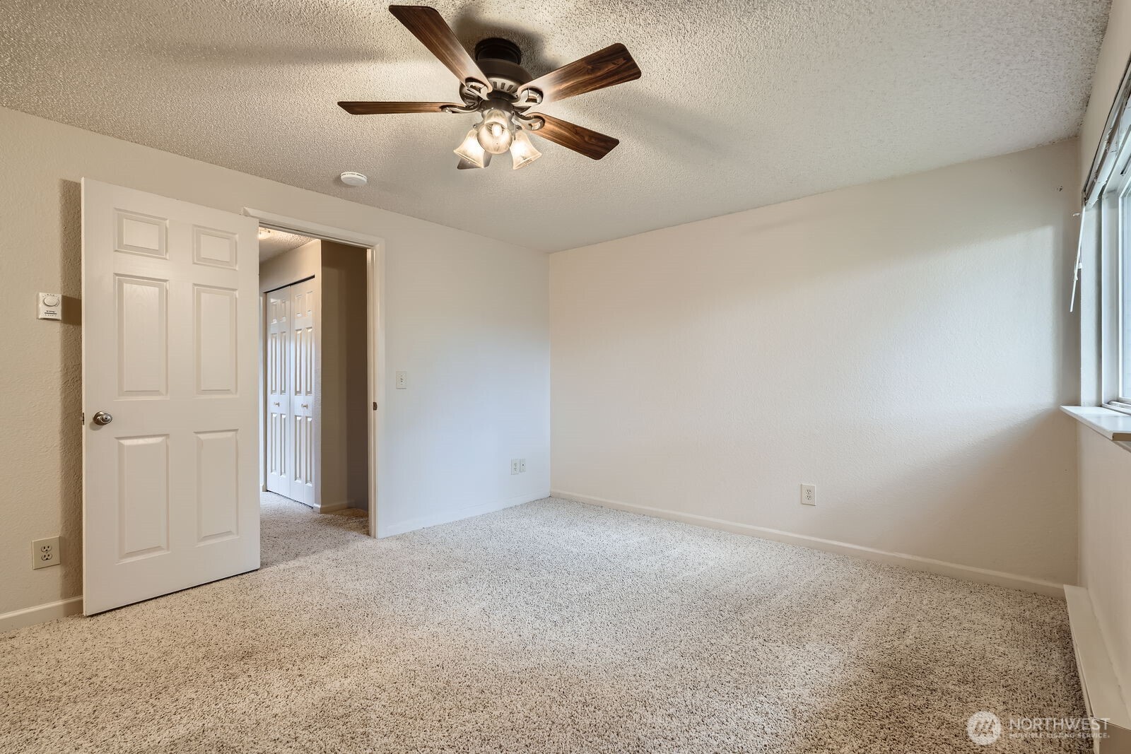 23723 12th Place S Unit: 2005