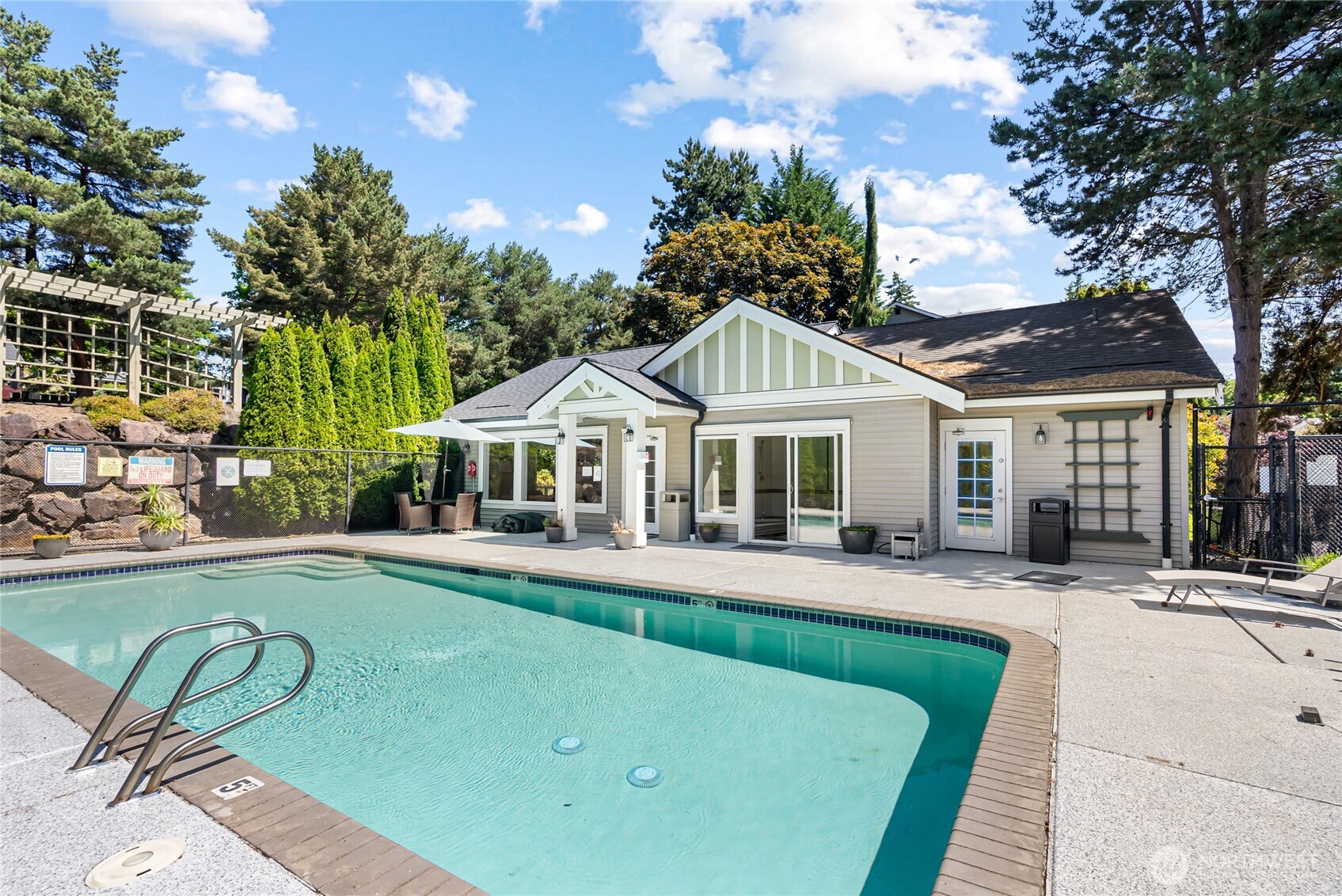 11307 NE 128th Street Unit: G204