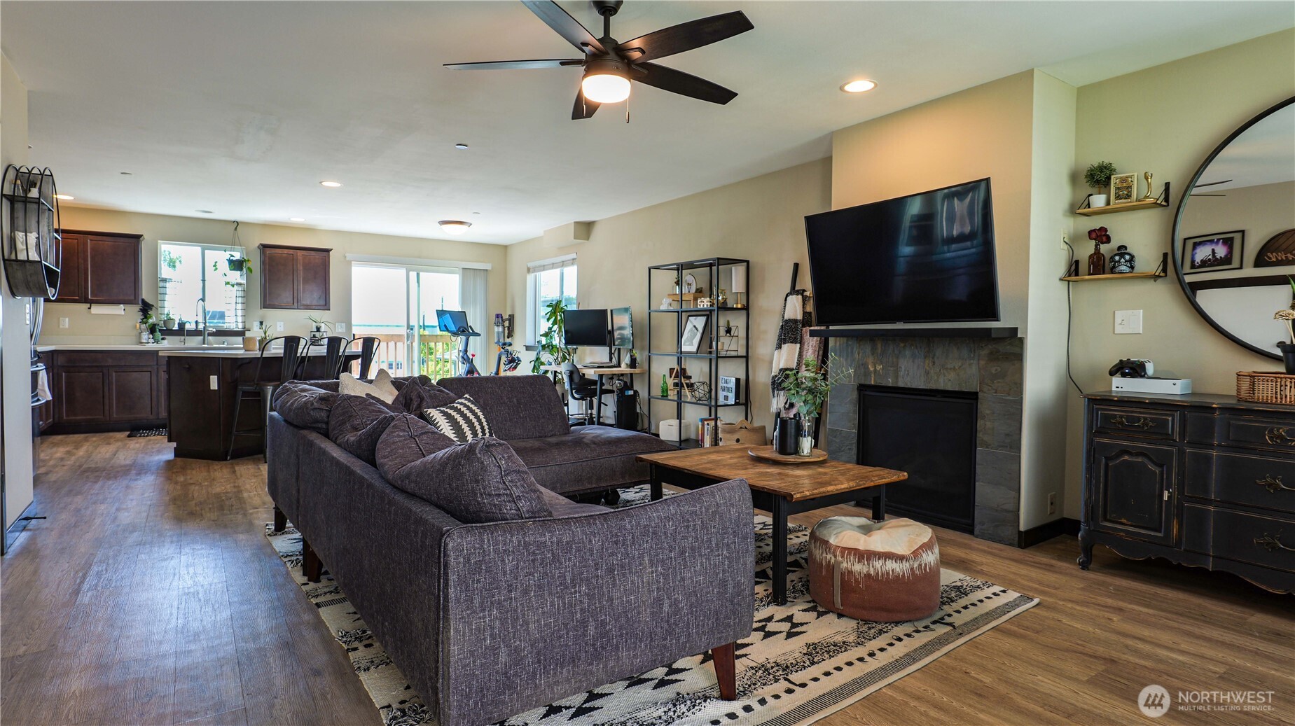 2620 Grand Avenue Unit: D