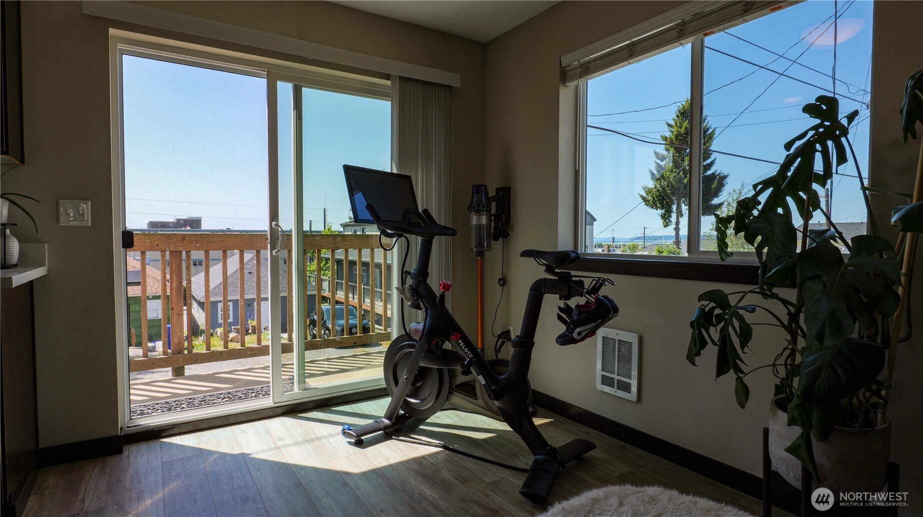 2620 Grand Avenue Unit: D