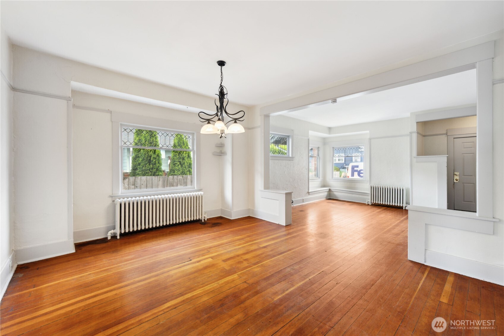 810 & 808 S Ferry Street