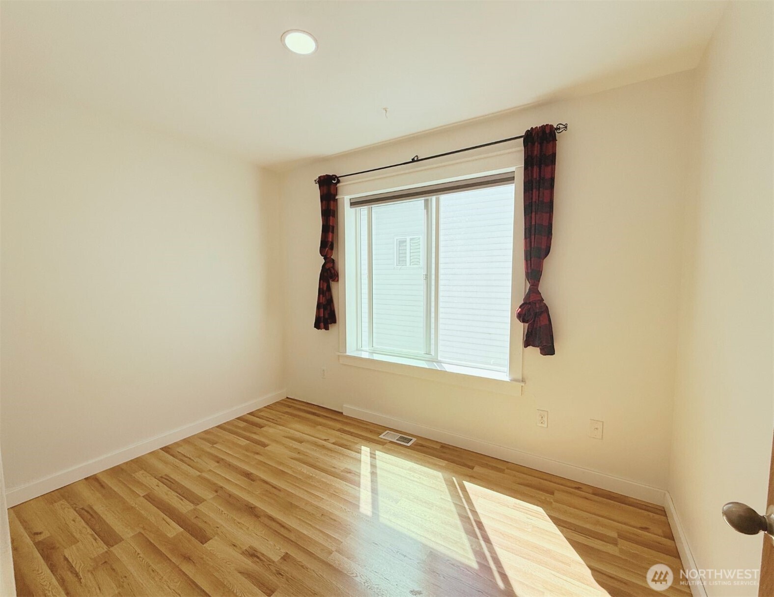 5140 Monarch Boulevard