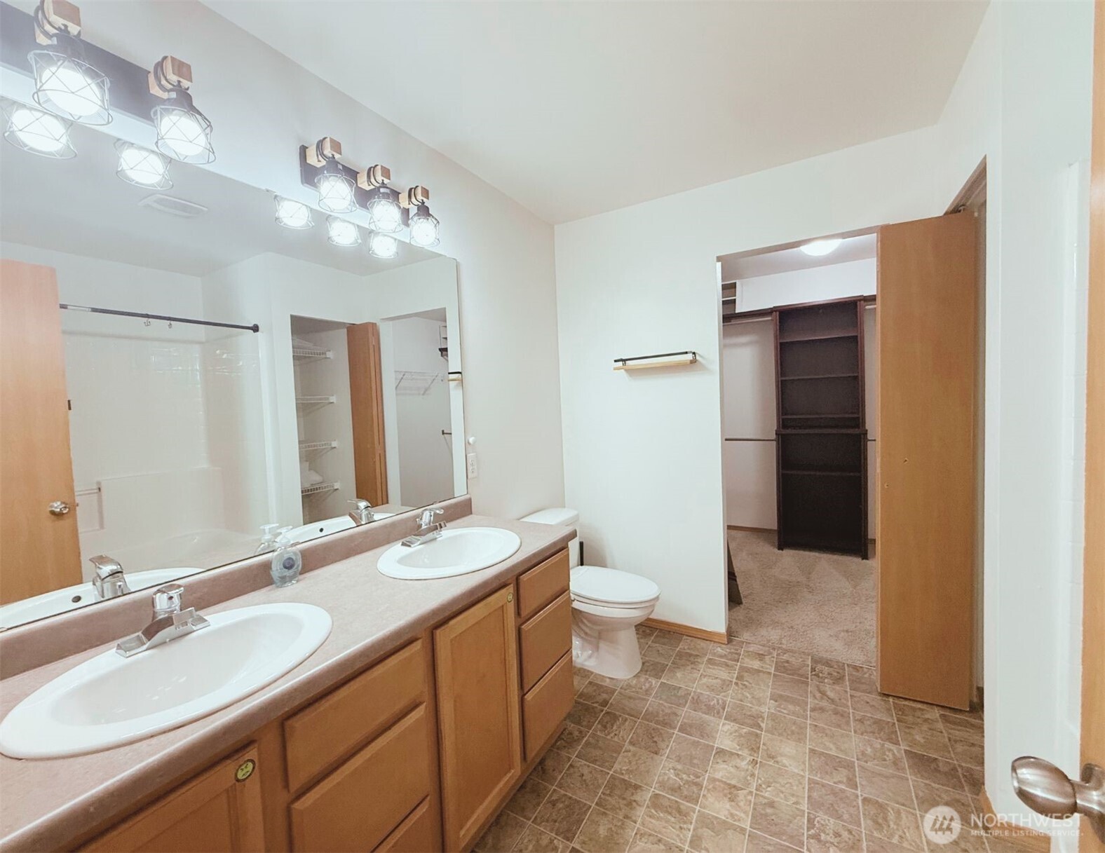 5140 Monarch Boulevard