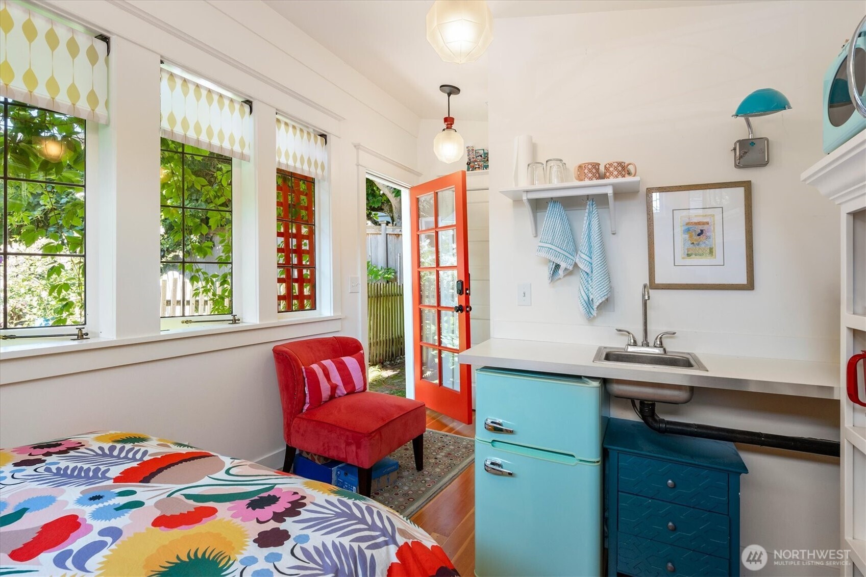 5618 Keystone Place N