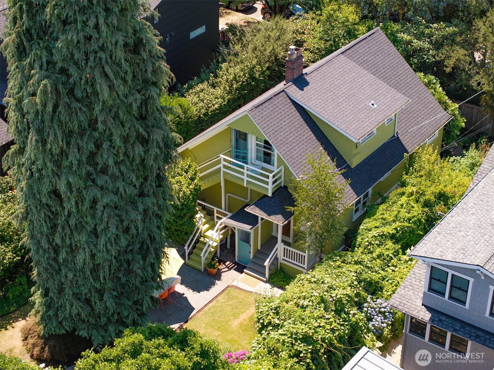 5618 Keystone Place N