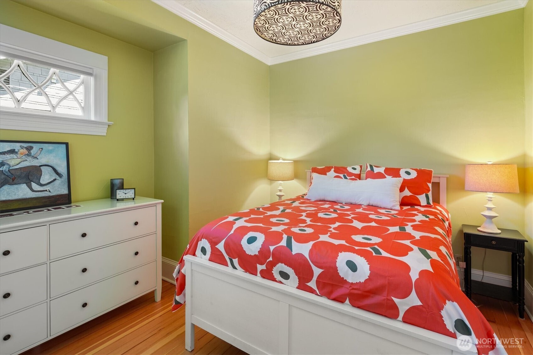 5618 Keystone Place N