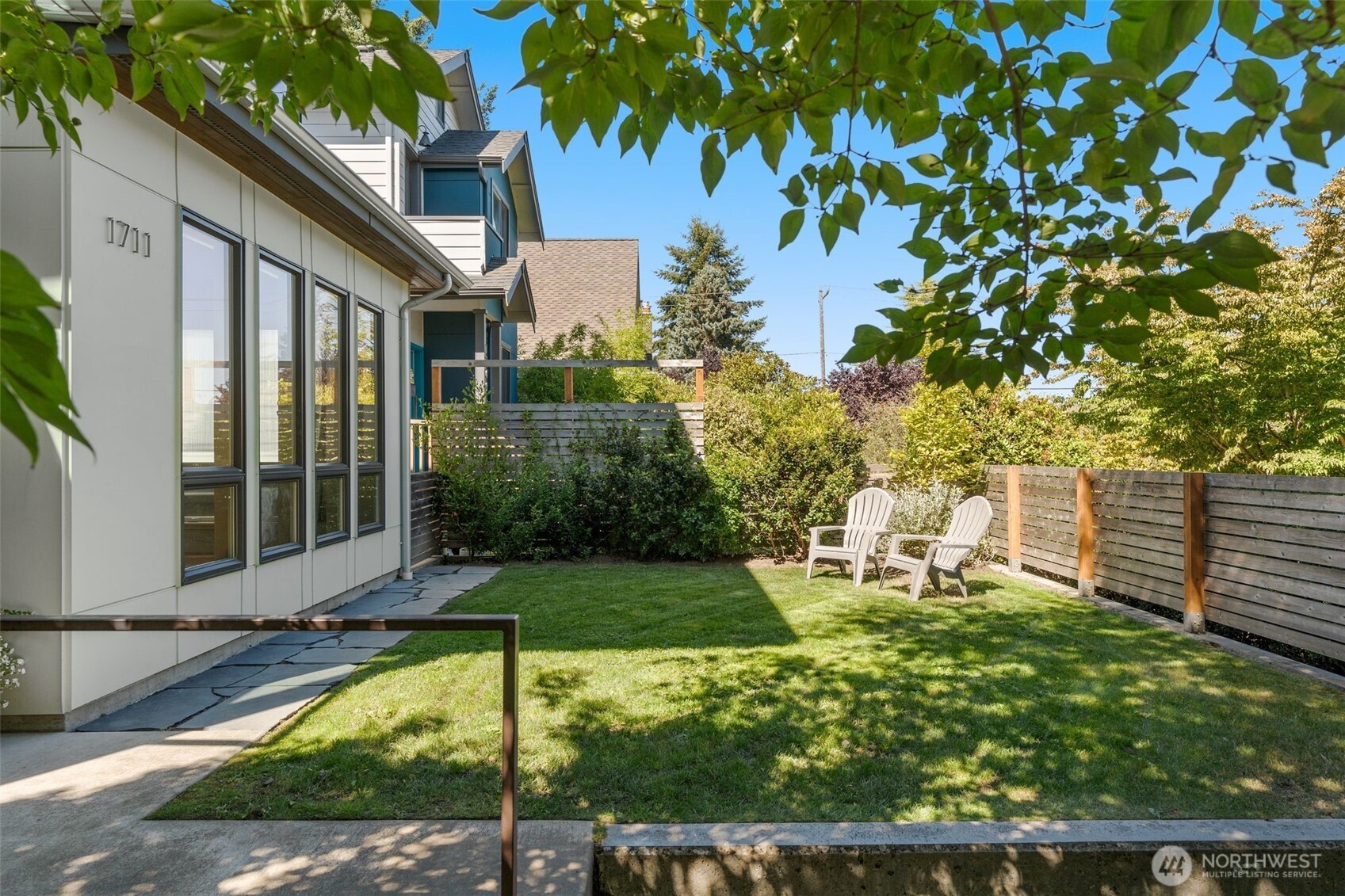 1711 44th Avenue SW