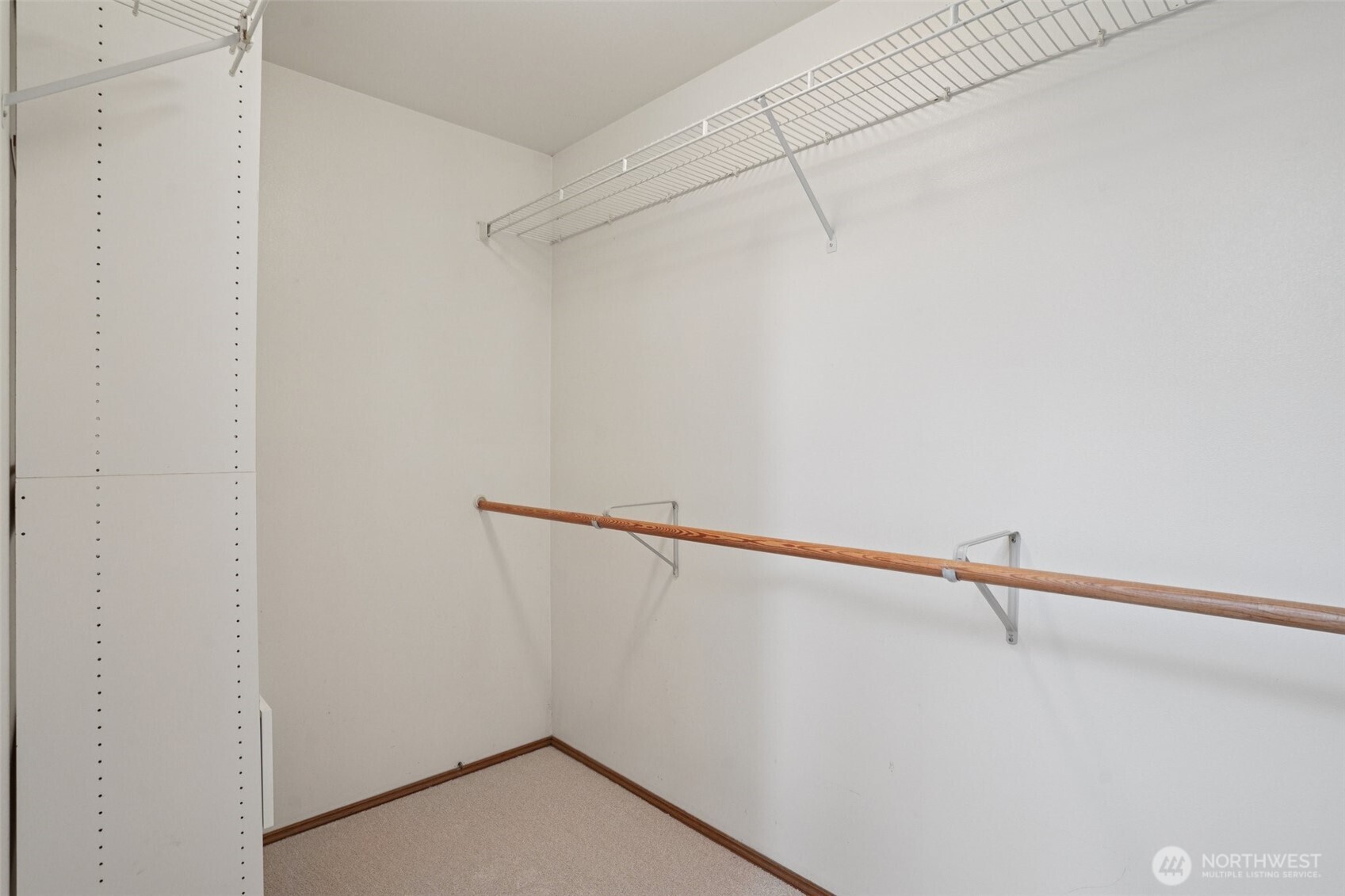 2229 Ilwaco Avenue NE