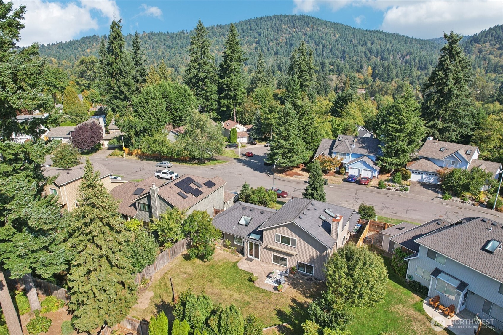 2229 Ilwaco Avenue NE