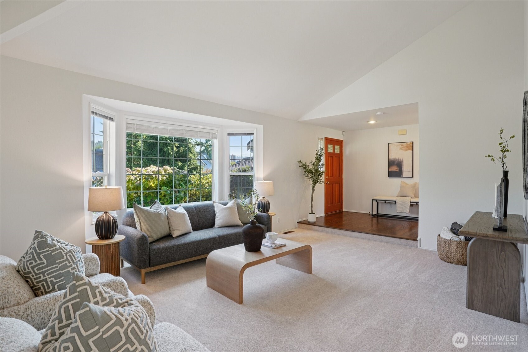 2229 Ilwaco Avenue NE