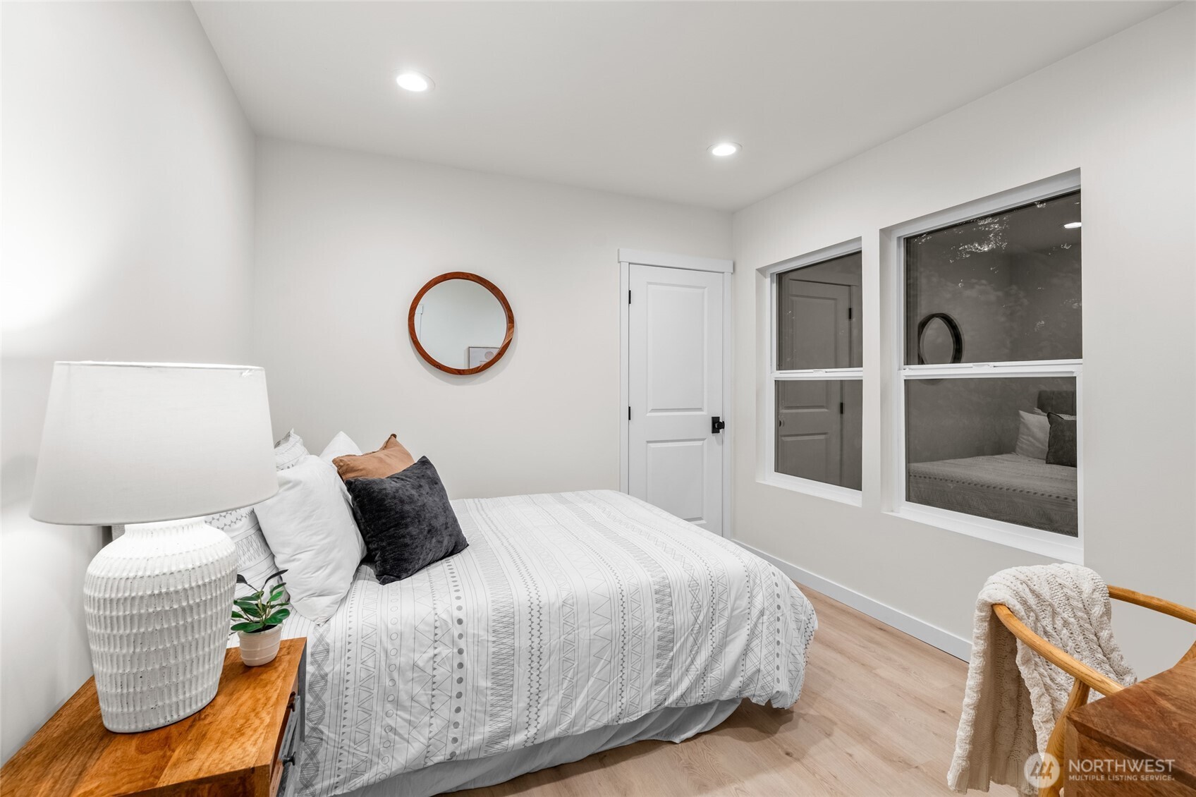 610 W Halladay Street