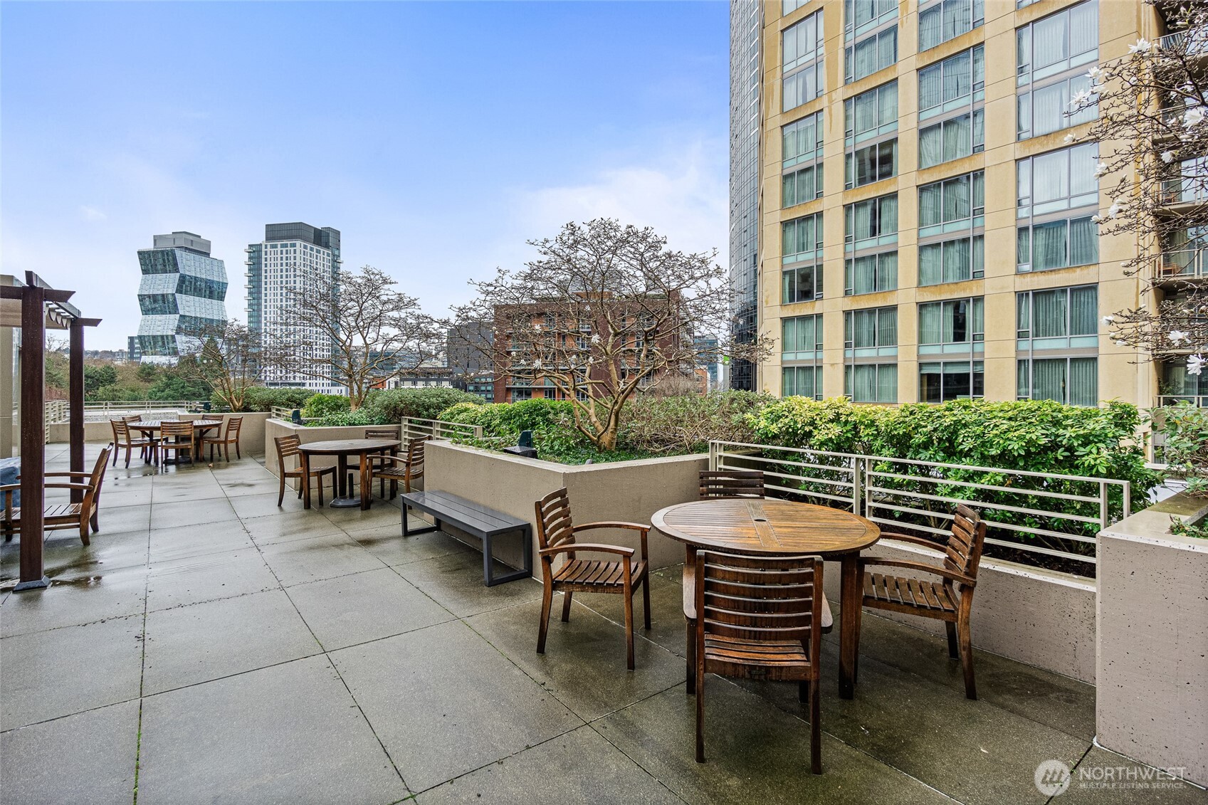 900 Lenora Street Unit: 804