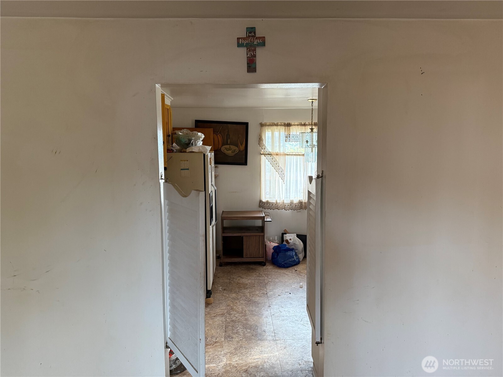 1709 S Juneau Street