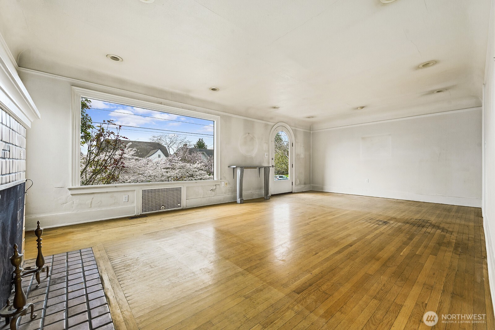 1142 N 77th Street