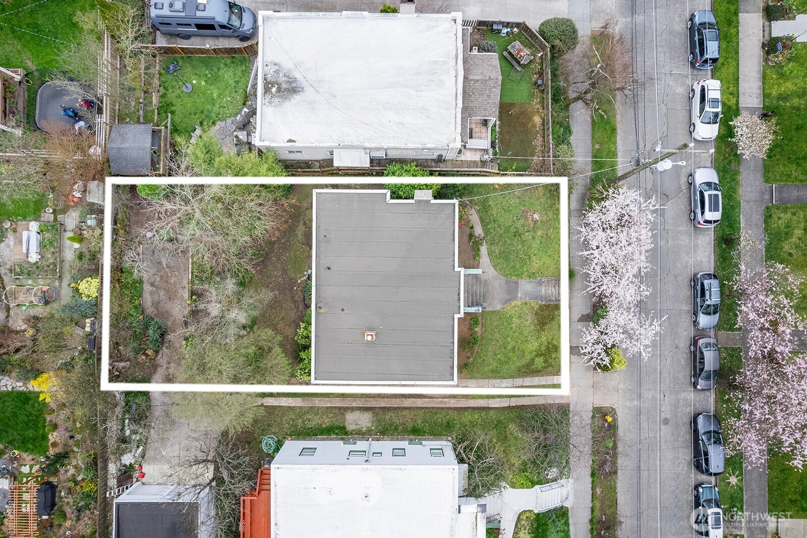 1142 N 77th Street