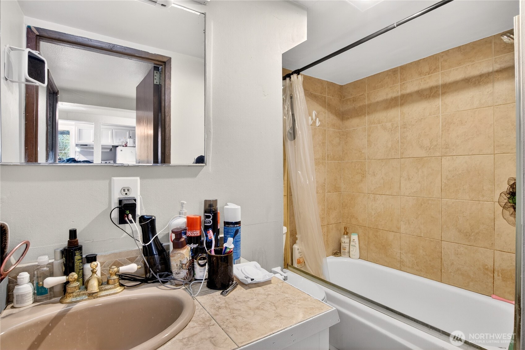 12260 Des Moines Memorial Drive S