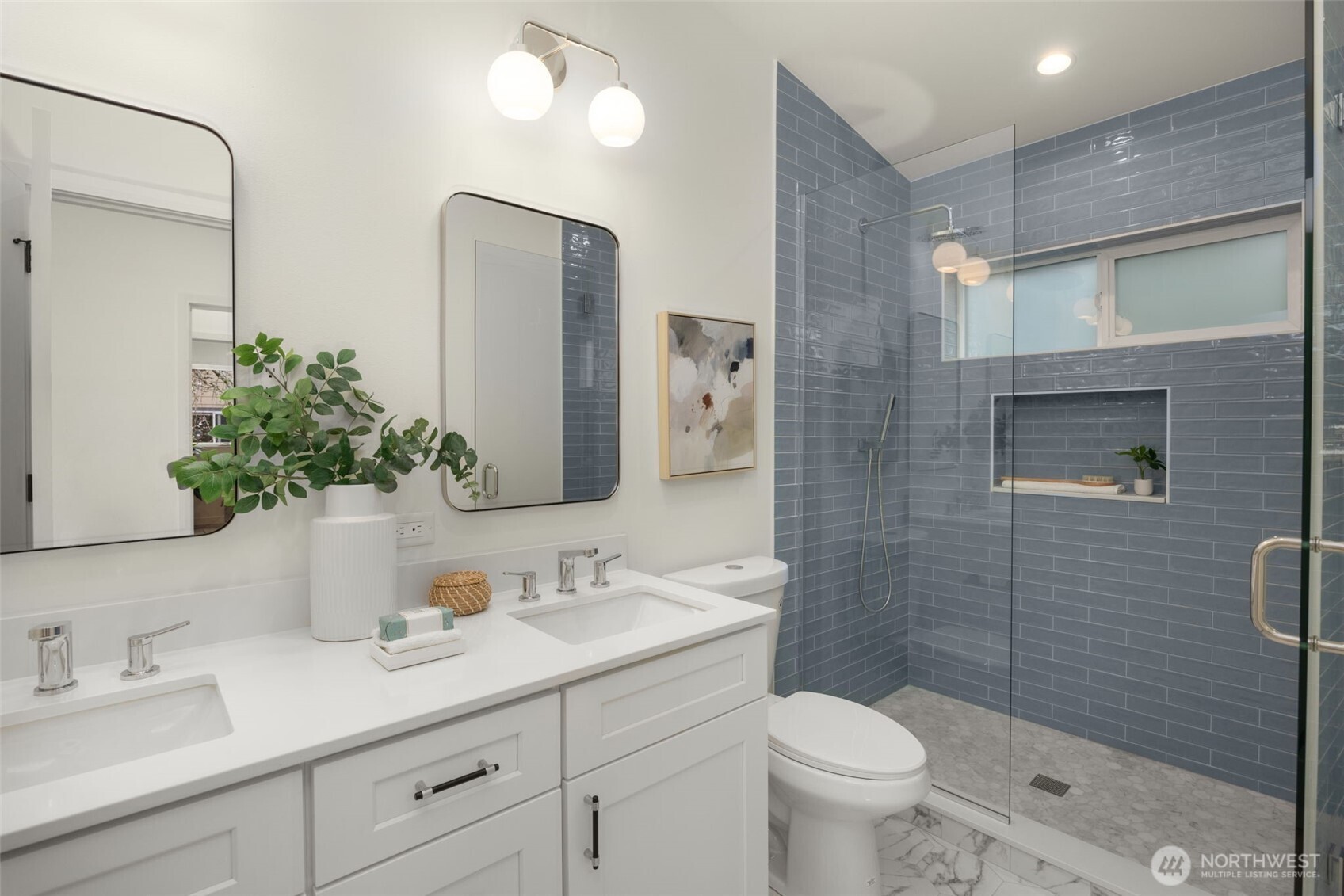 14321 C Interlake Avenue N