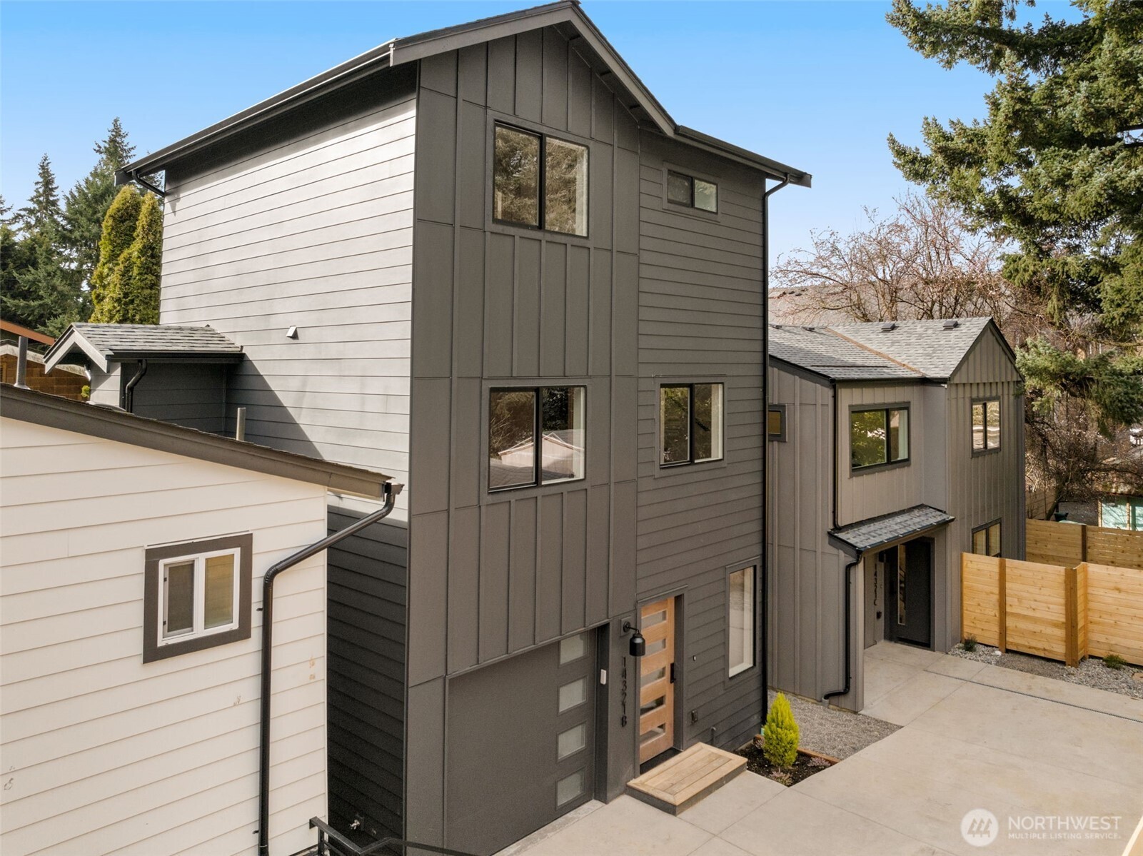 14321 C Interlake Avenue N