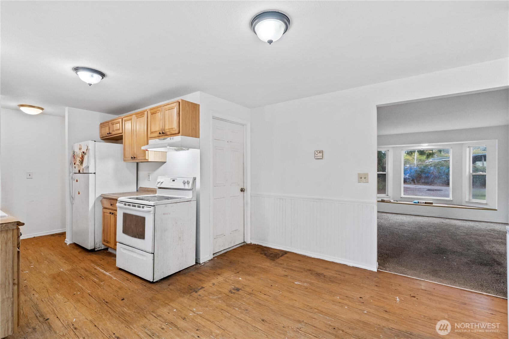 10221 -10223 146th Street E Unit: 10221