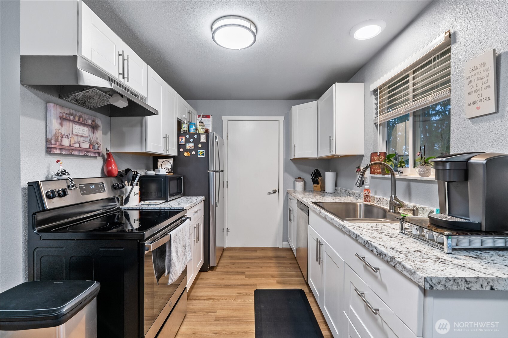 10221 -10223 146th Street E Unit: 10221