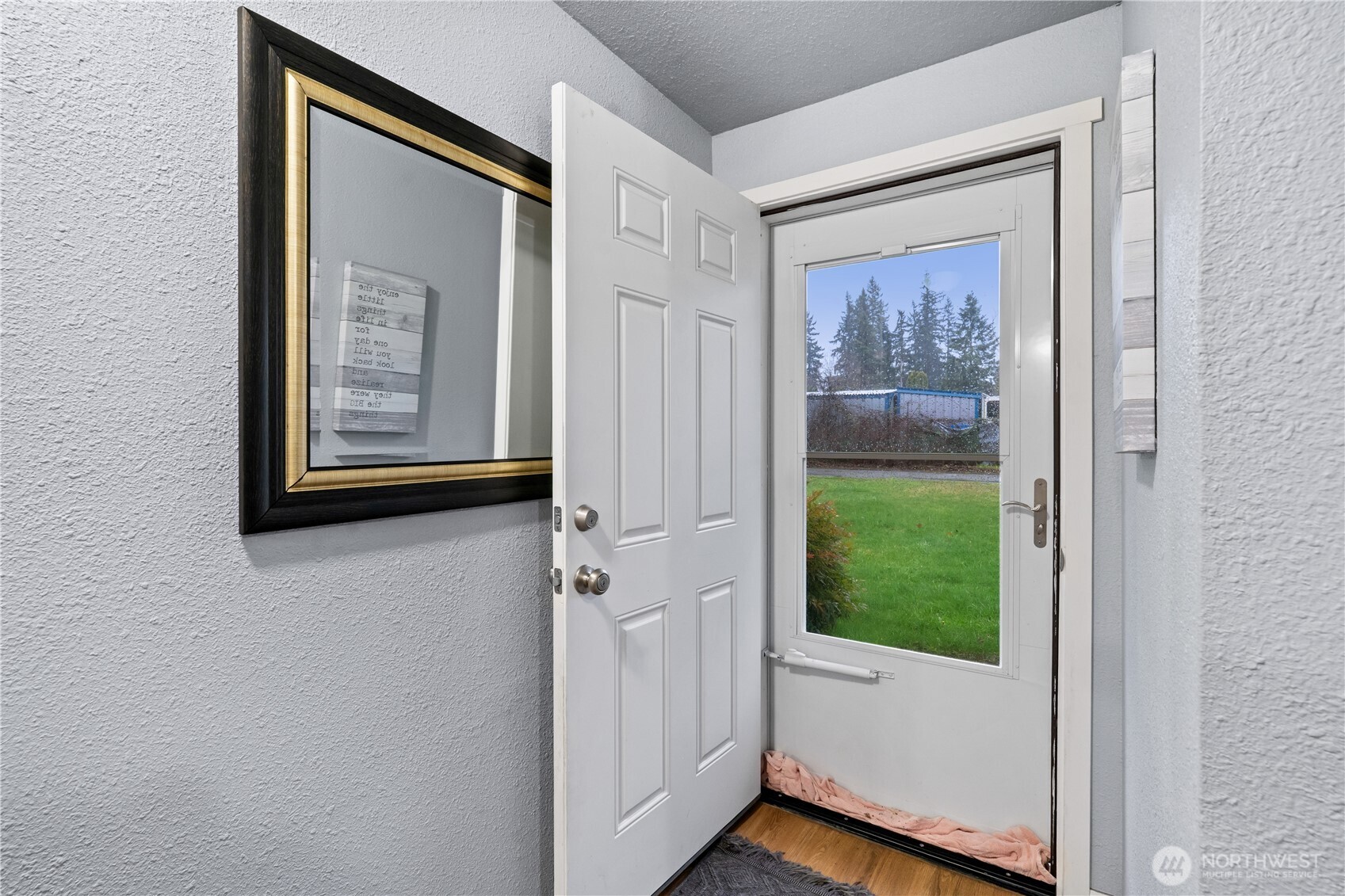 10221 -10223 146th Street E Unit: 10221