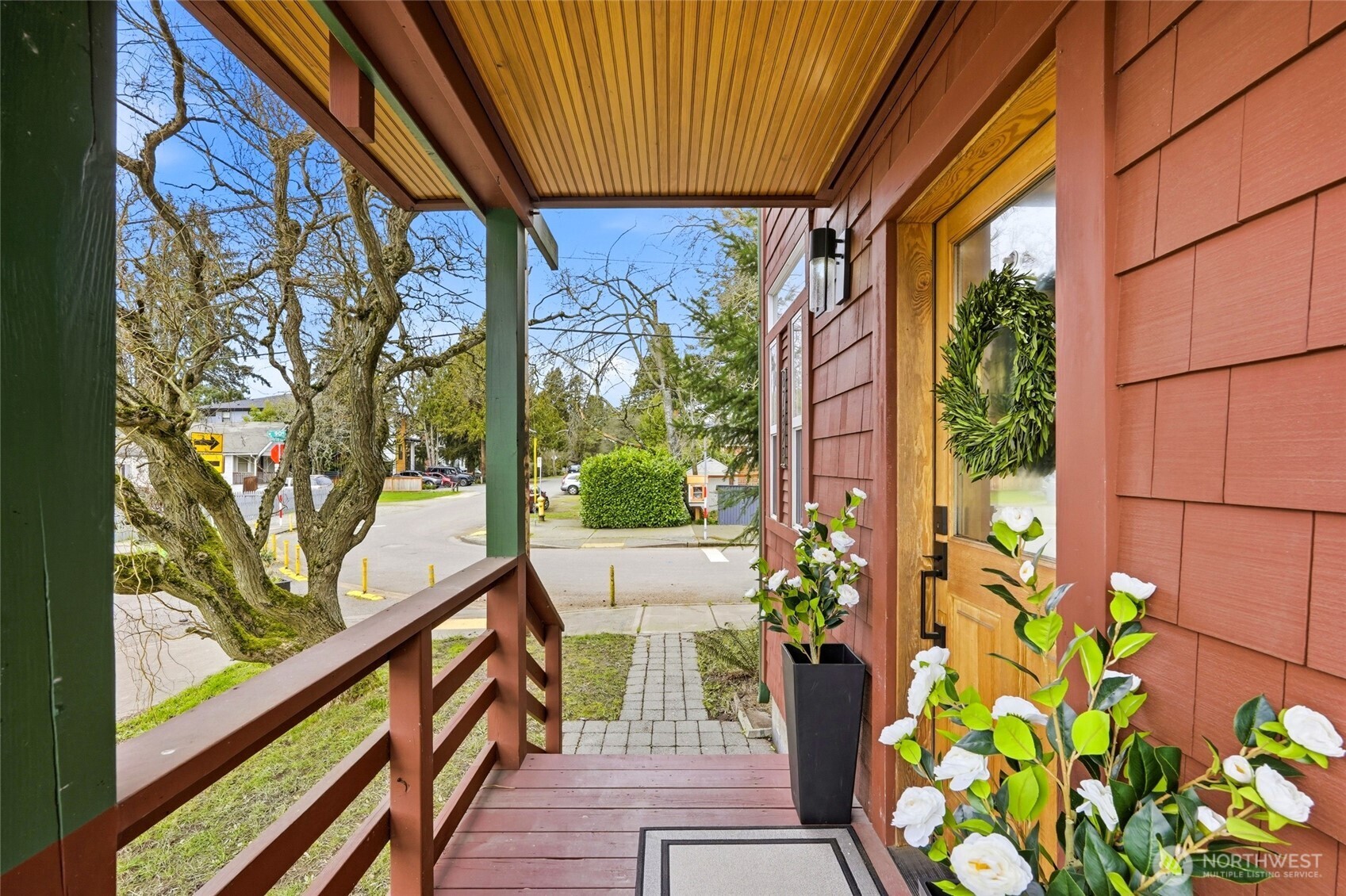8752 Dayton Avenue N Unit: B