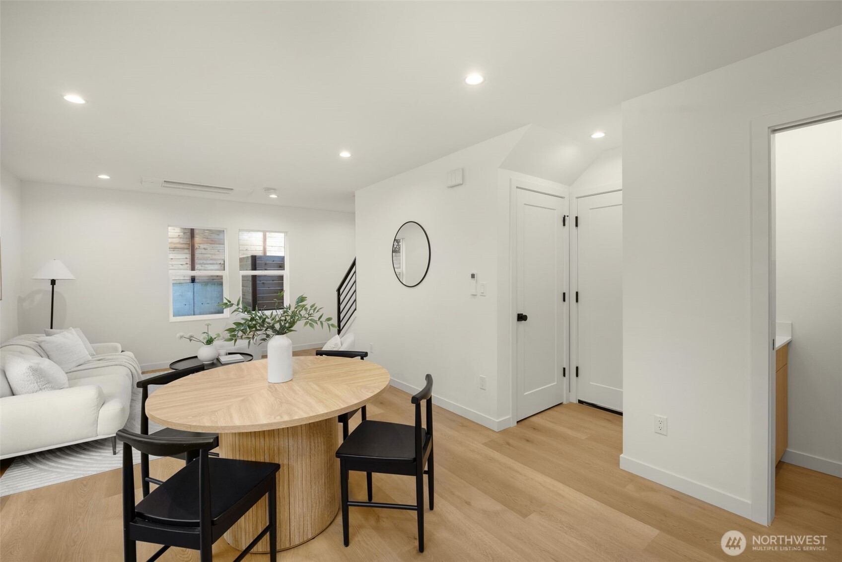 14321 C Interlake Avenue N