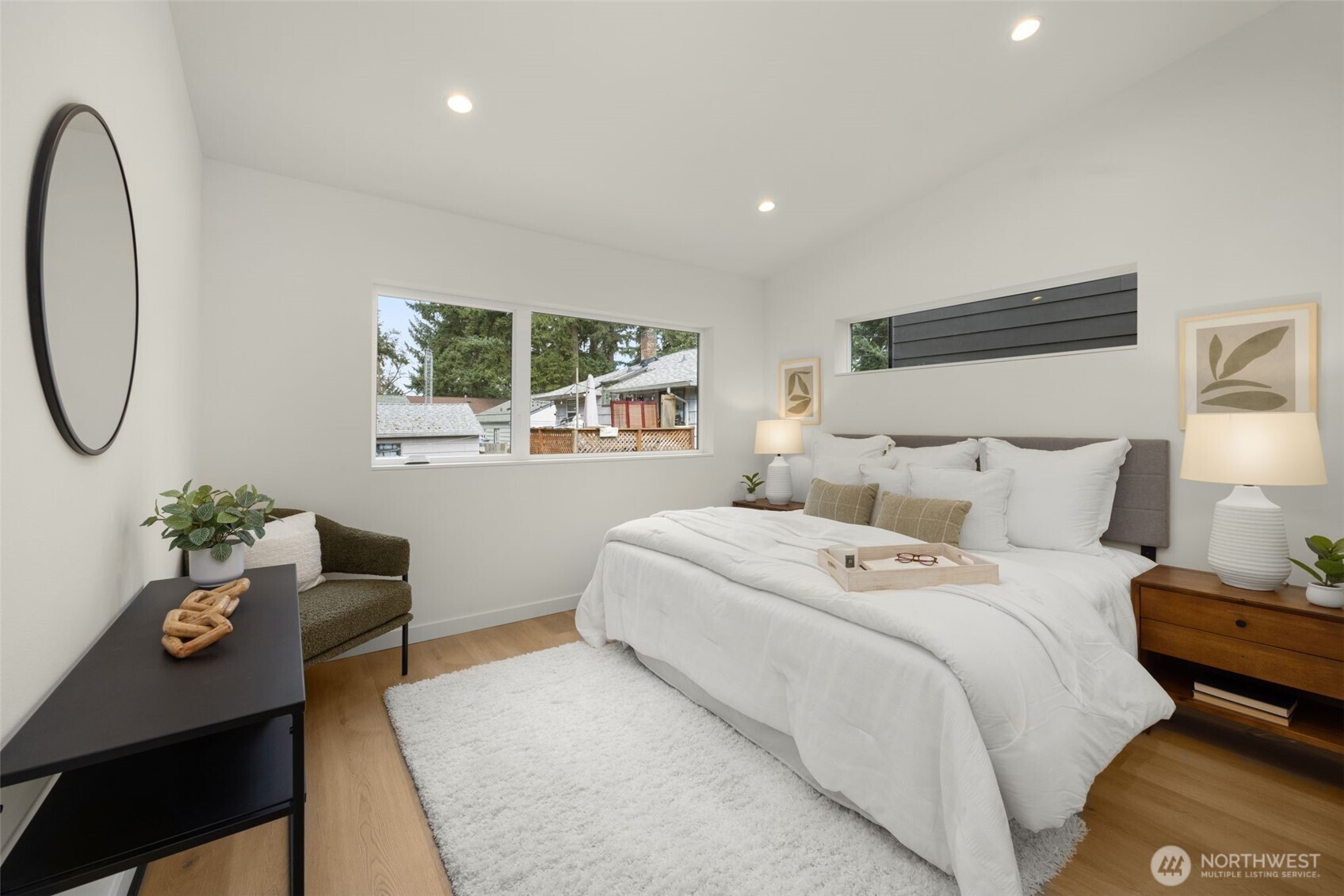 14321 C Interlake Avenue N