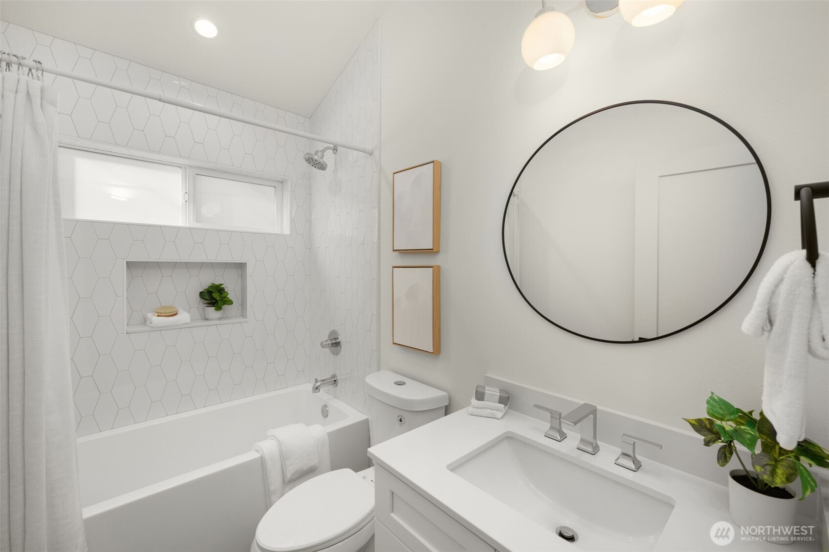 14321 C Interlake Avenue N