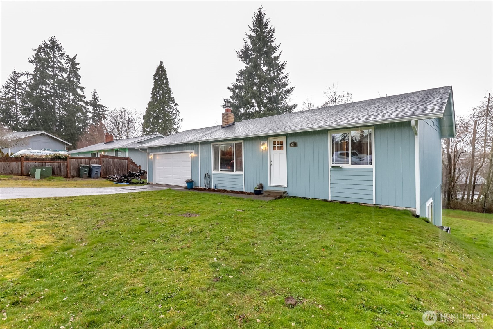 2211 24th Avenue SE