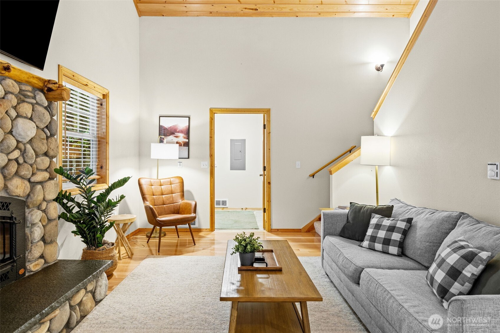 12808 698th Avenue NE