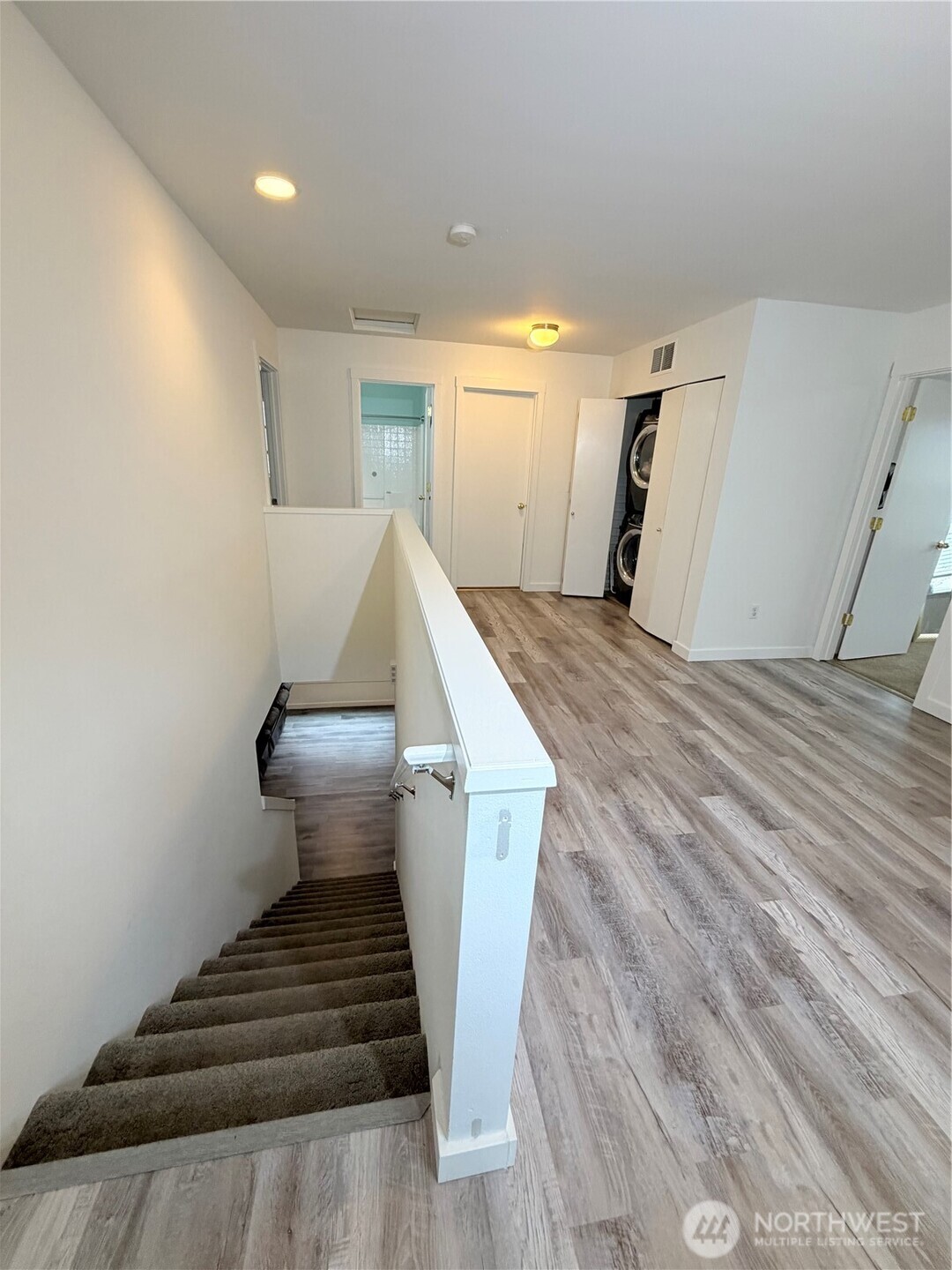 615 Monarch Boulevard