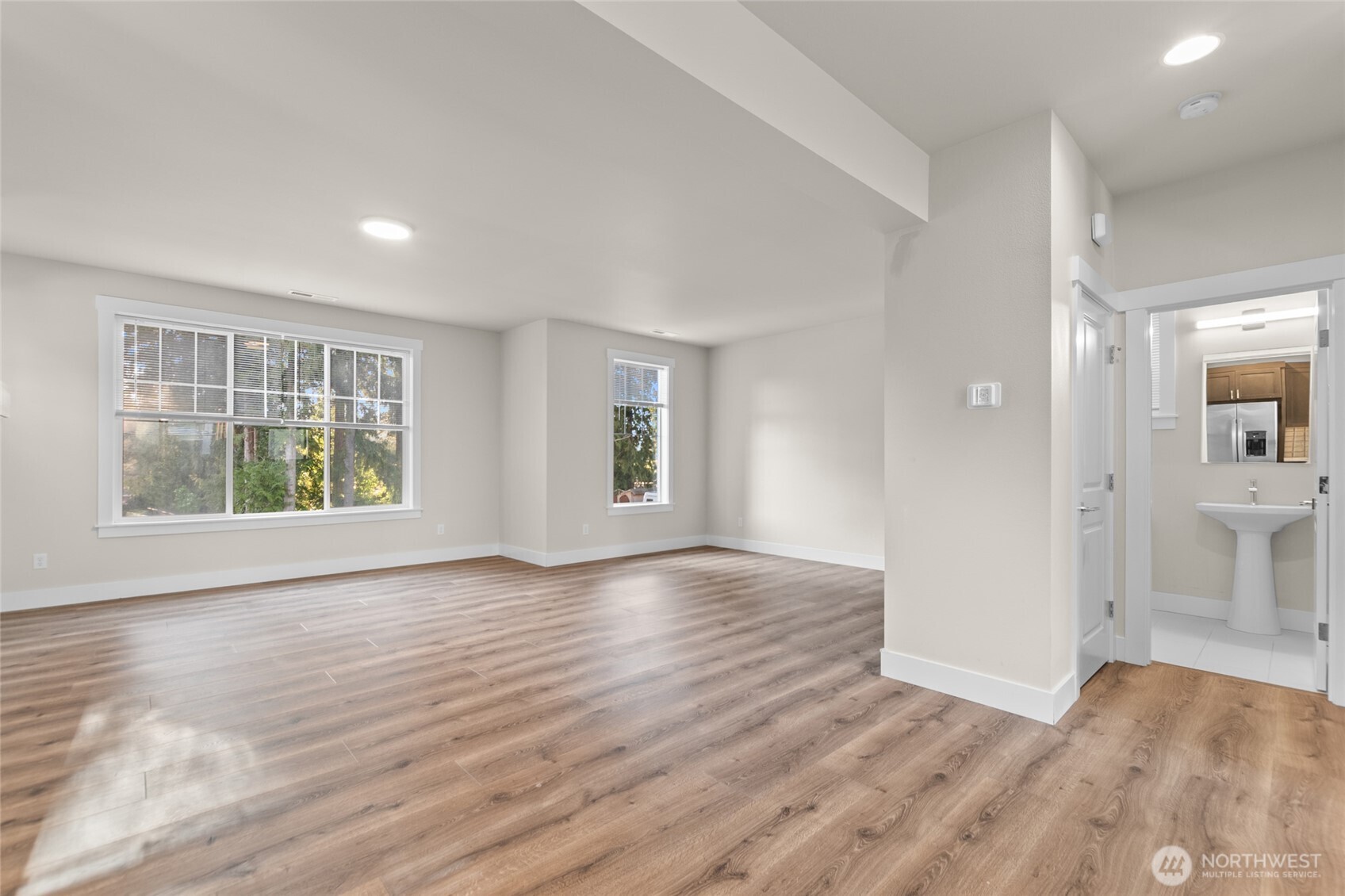 23205 89th Avenue W Unit: 8