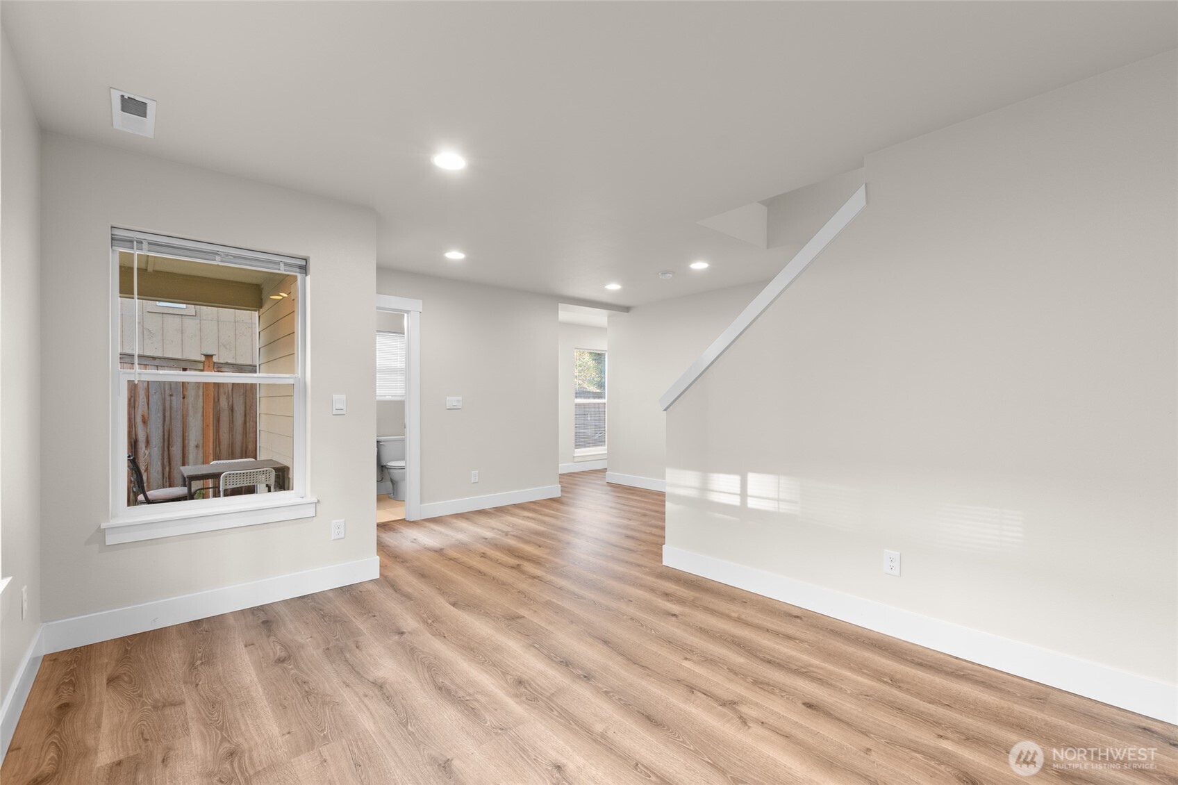 23205 89th Avenue W Unit: 8